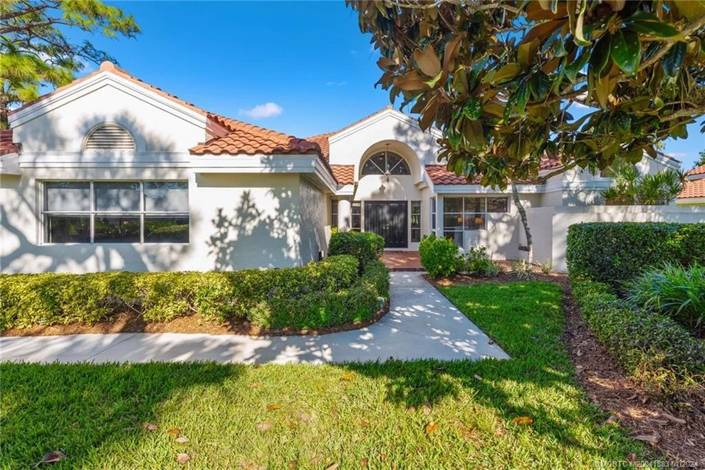 Unit for sale at 2014 NW Laurel Oak Lane, Palm City, FL 34990