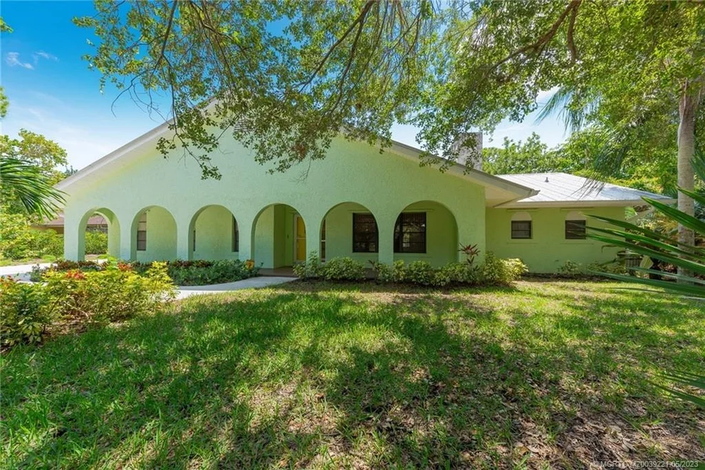 Unit for sale at 2943 NE Rosetree Drive, Jensen Beach, FL 34957