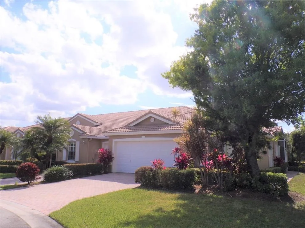 Unit for sale at 102 NW Broken Oak Trail, Jensen Beach, FL 34957
