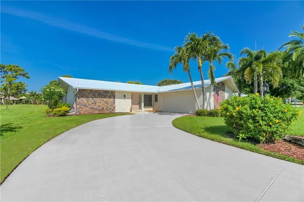 Unit for sale at 1816 SE El Pinar Lane, Stuart, FL 34996
