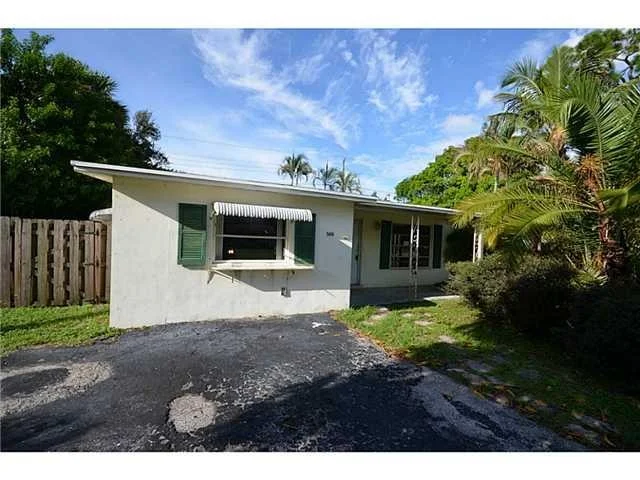 Unit for sale at 500 SW South River Point Drive, Stuart, FL 34994