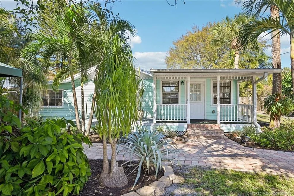 Unit for sale at 3003 SE River Terrace, Stuart, FL 34996