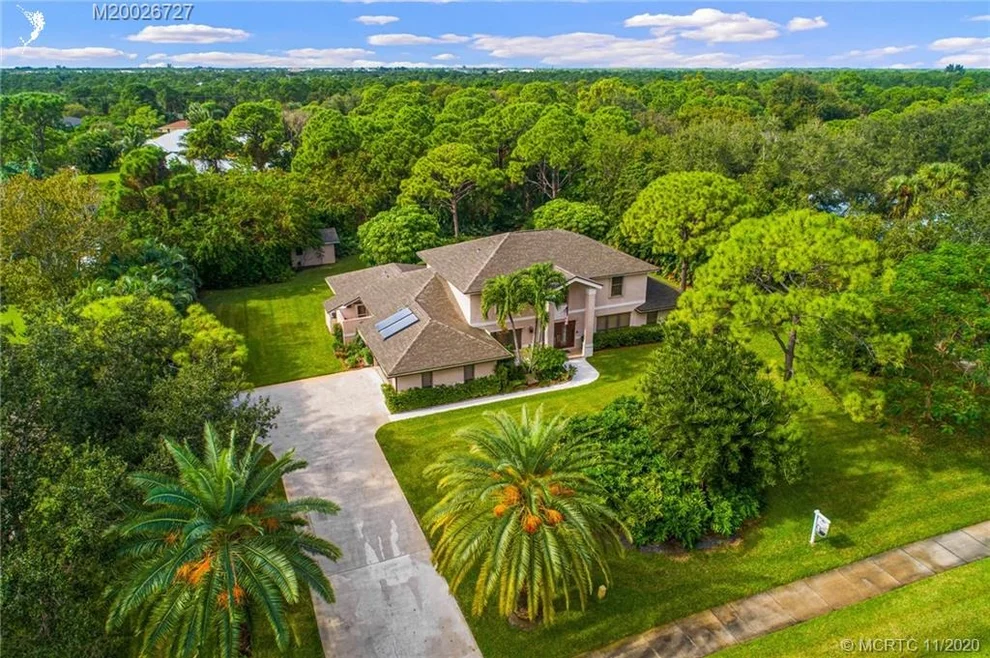 Unit for sale at 2690 NE Pinecrest Lakes Boulevard, Jensen Beach, FL 34957