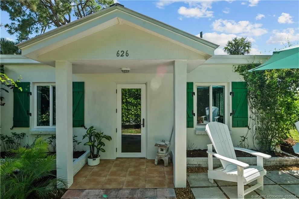 Unit for sale at 626 NW Poinsettia Street, Stuart, FL 34994