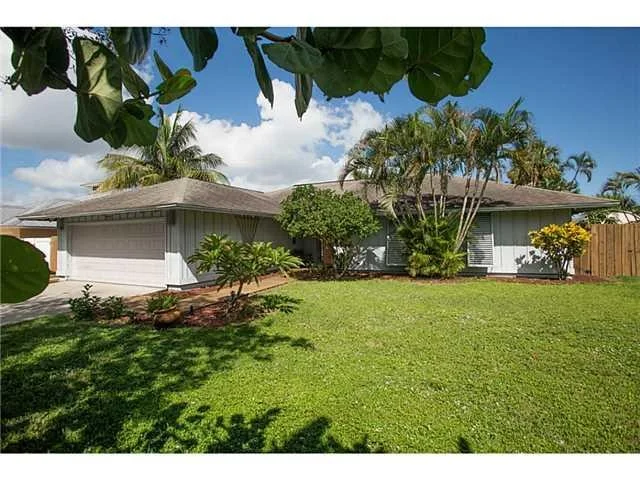 Unit for sale at 4719 SE Glenridge Trail, Stuart, FL 34997