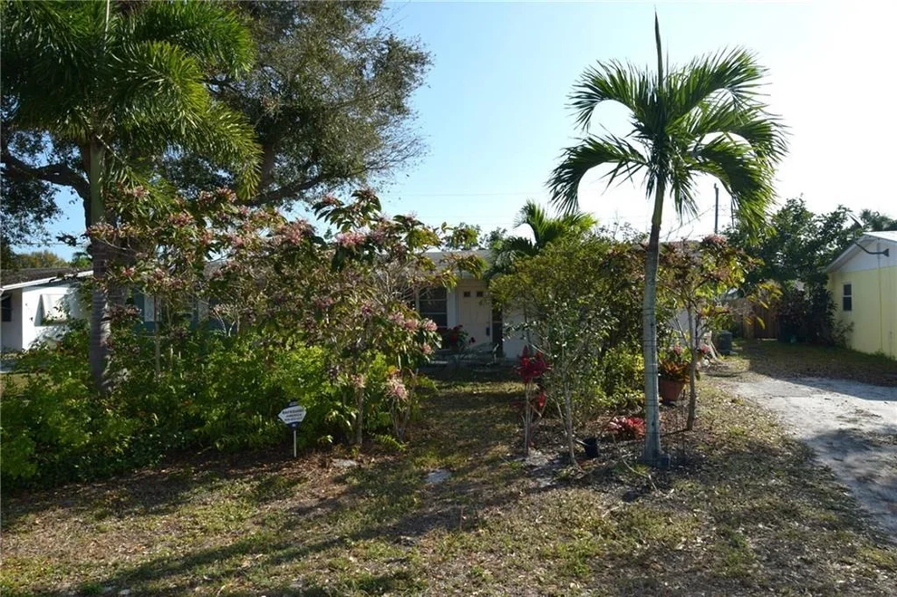 Unit for sale at 407 SE Parkway Drive, Stuart, FL 34996