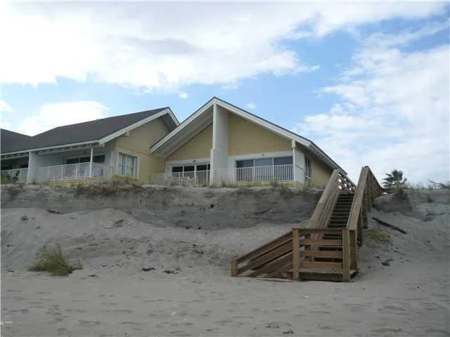 Unit for sale at 245 NE Macarthur Boulevard, Stuart, FL 34996