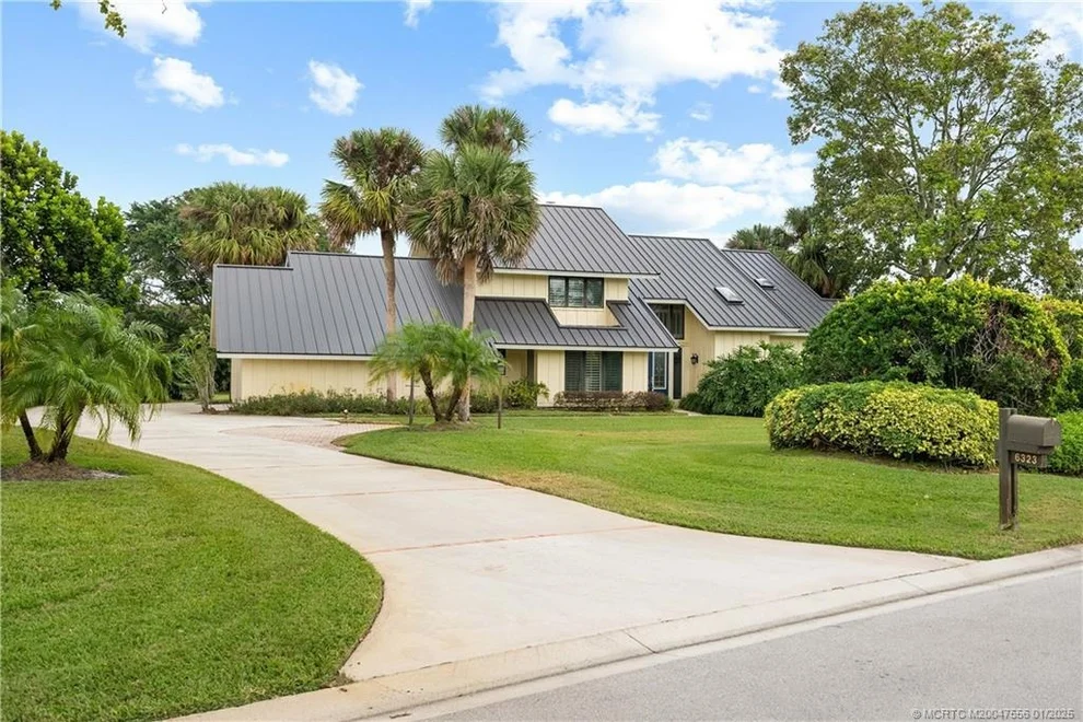 Unit for sale at 6323 SE Farmington Place, Stuart, FL 34997