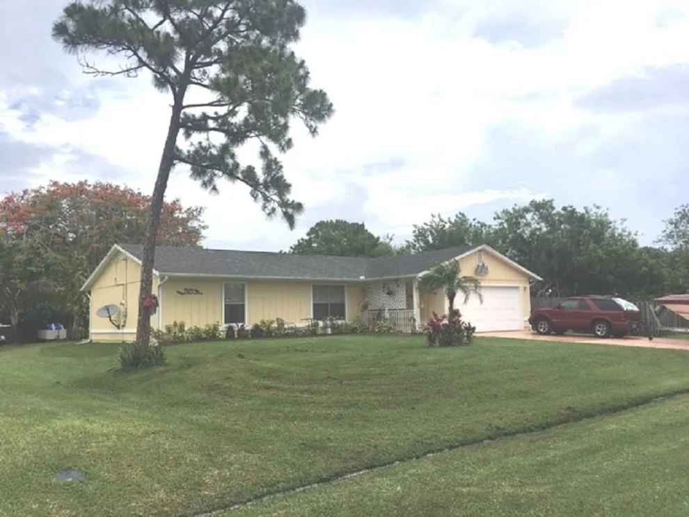 Unit for sale at 225 SW Twig Avenue, Port St Lucie, FL 34983