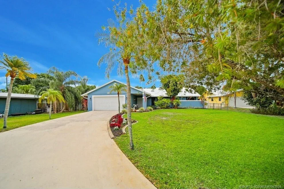 Unit for sale at 870 SW Gardens Boulevard, Palm City, FL 34990