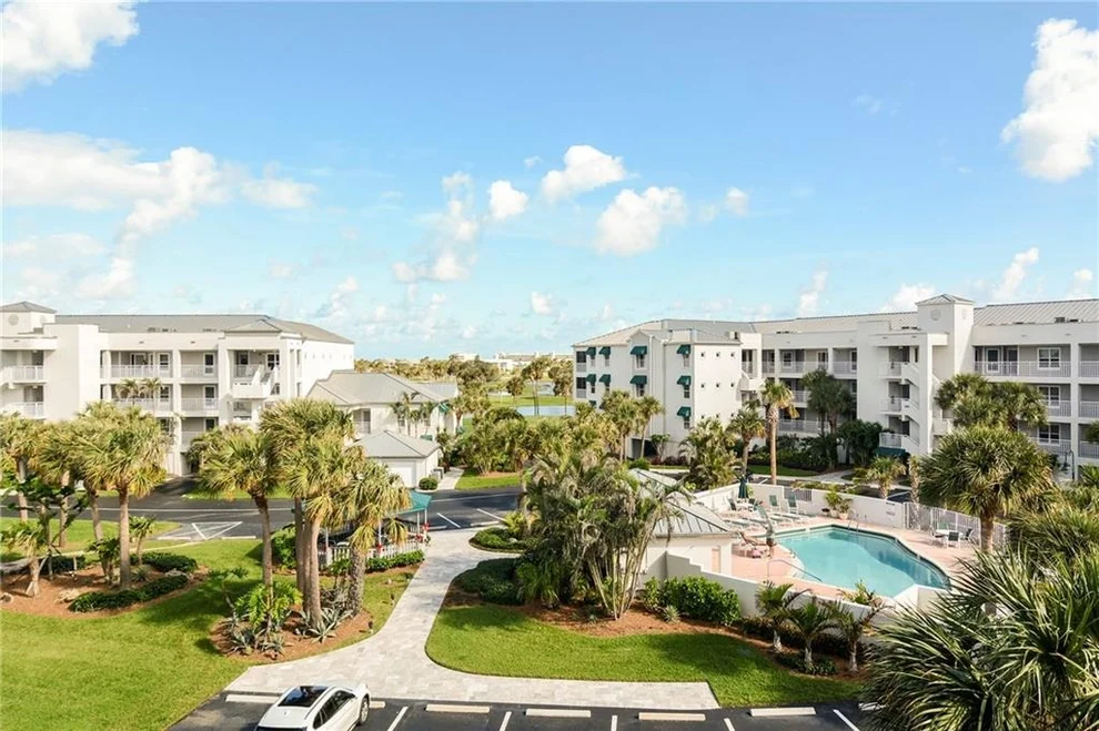 Unit for sale at 164 NE Edgewater Drive, Stuart, FL 34996