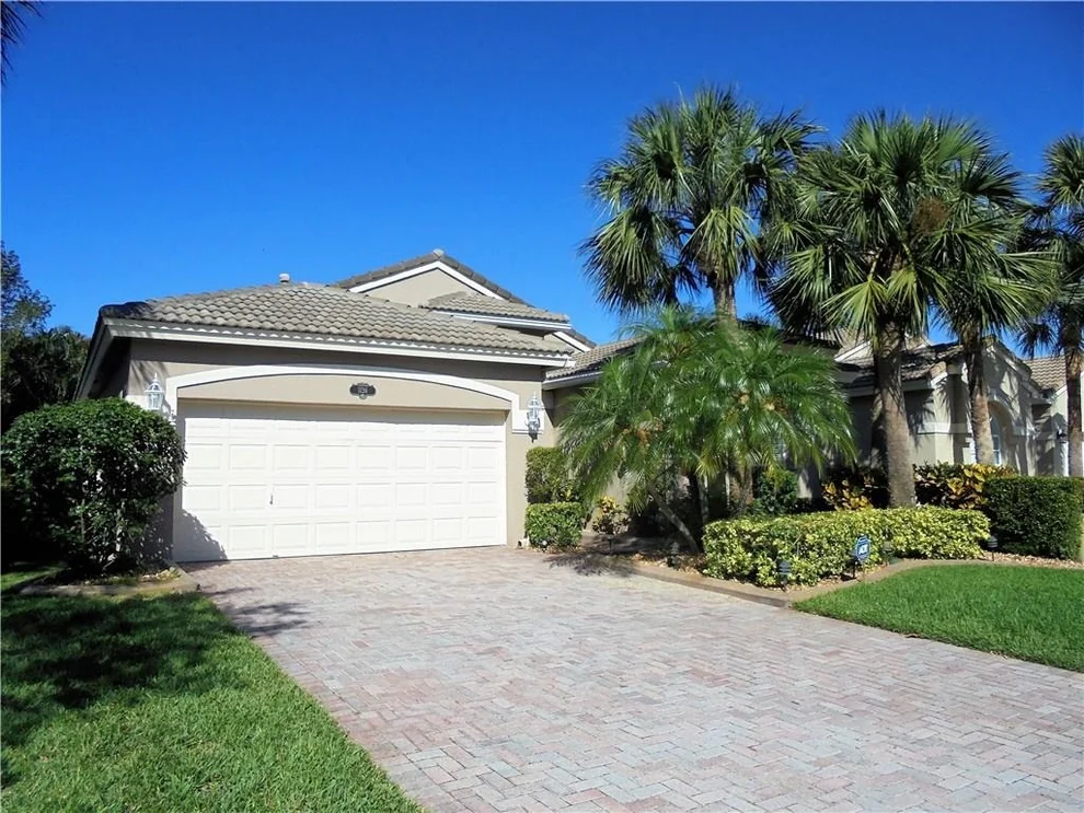 Unit for sale at 1136 SE Westminster Place, Stuart, FL 34997