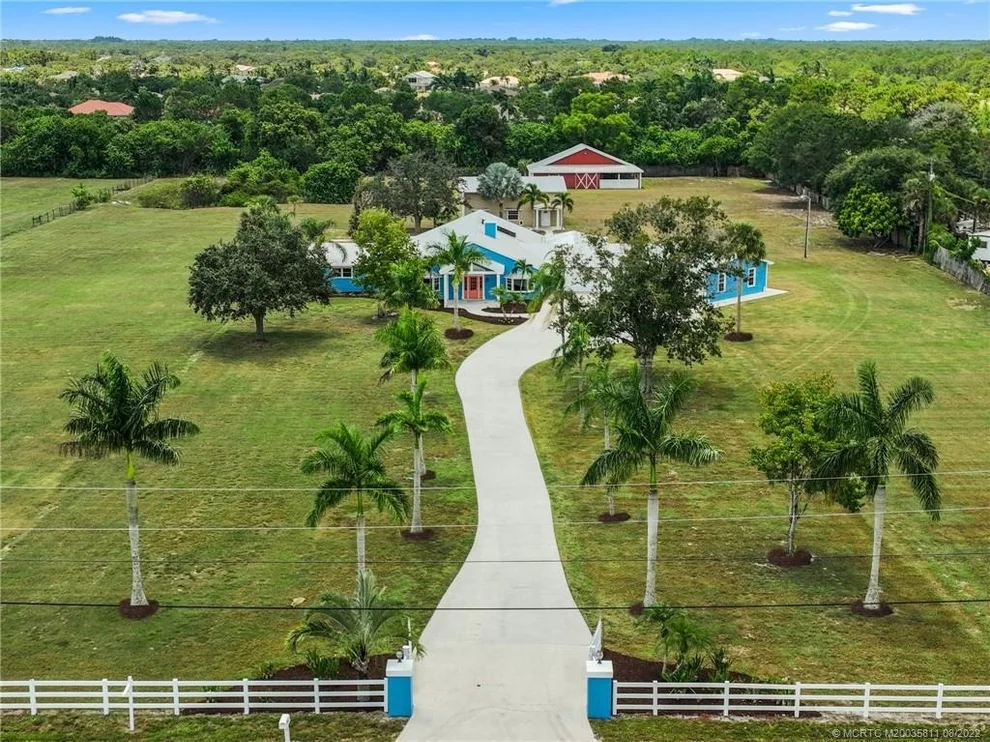 Unit for sale at 2664 SW Horseshoe Trail, Palm City, FL 34990