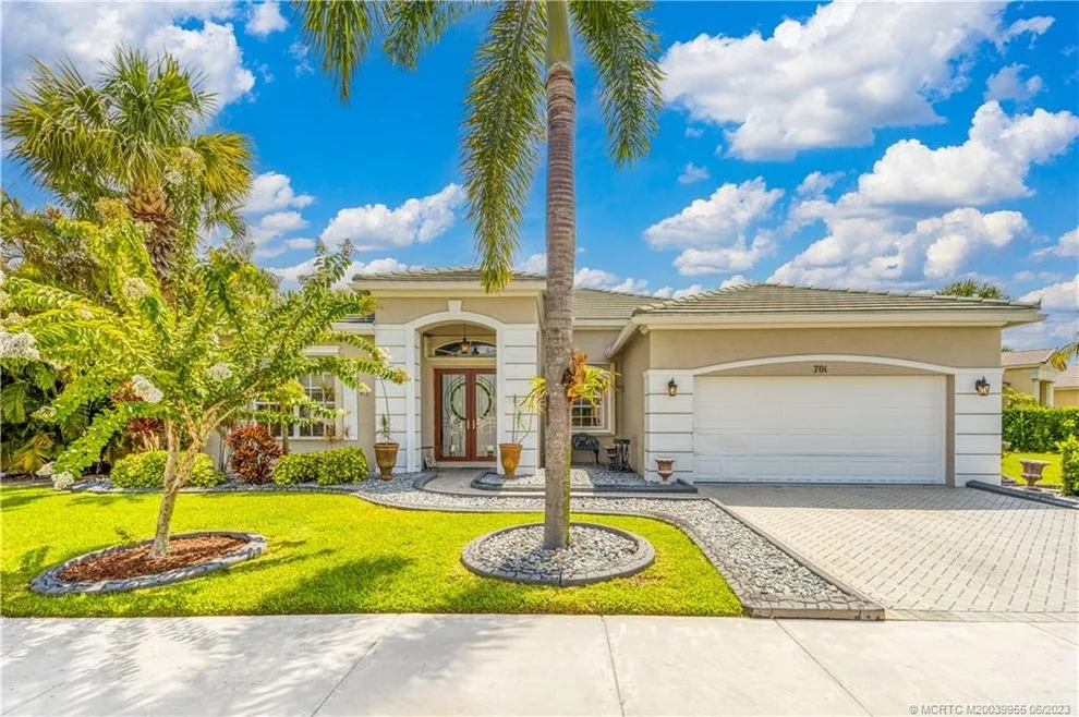Unit for sale at 701 SW Myakka River Trace, Port St Lucie, FL 34986
