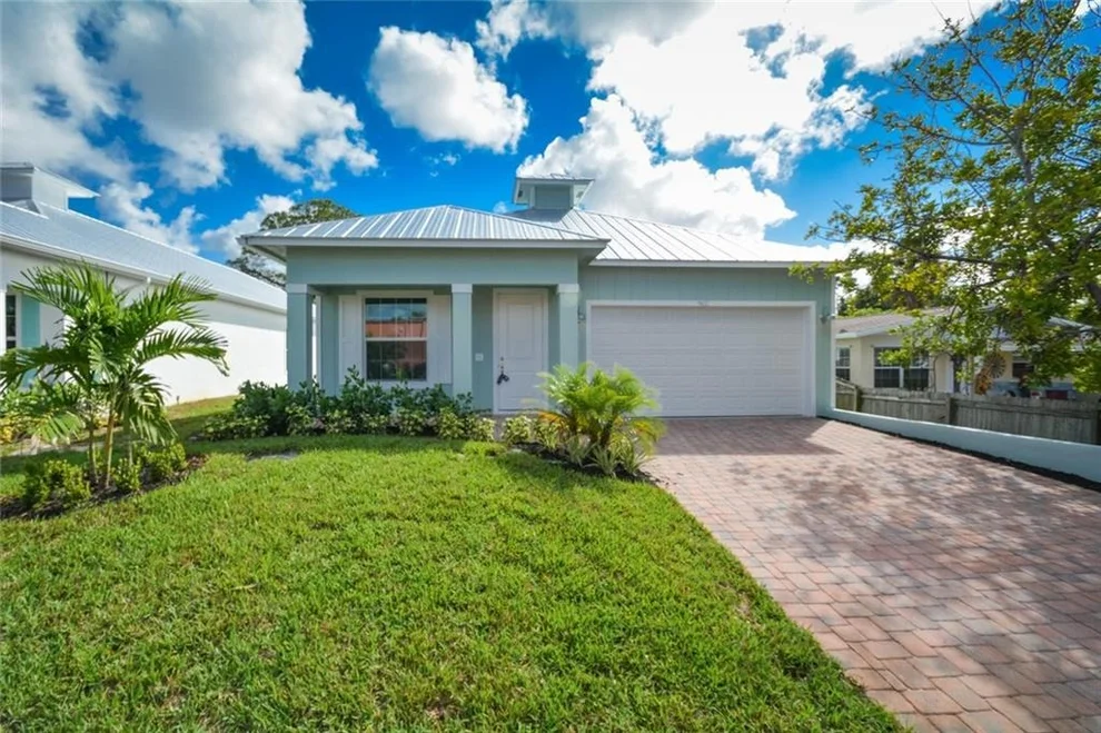 Unit for sale at 962 SW 27th Street, Palm City, FL 34990