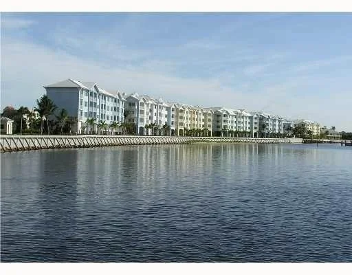 Unit for sale at 275 NW Flagler Avenue, Stuart, FL 34994