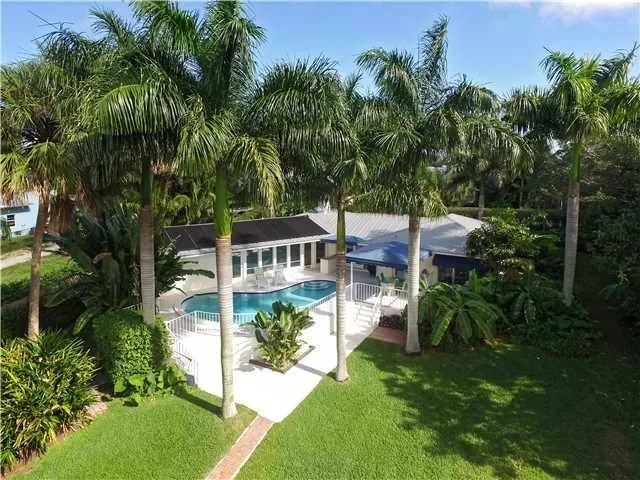 Unit for sale at 324 SE Cardinal Way, Stuart, FL 34996