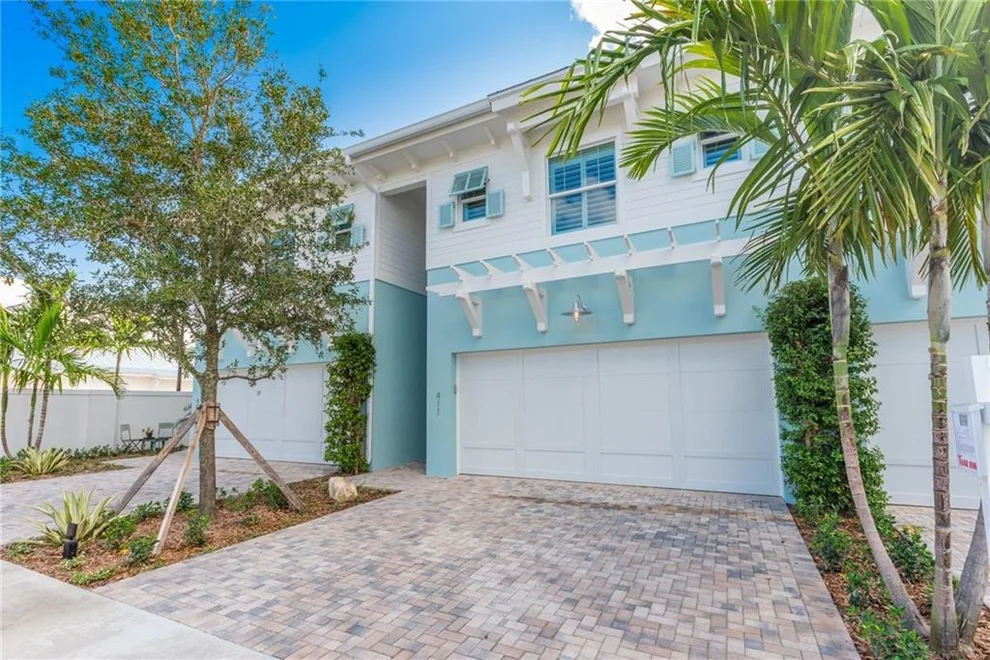 Unit for sale at 411 SE High School Avenue, Stuart, FL 34994