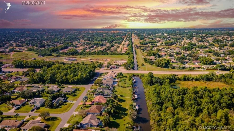 Unit for sale at 127 NE Royce Avenue, Port St Lucie, FL 34983