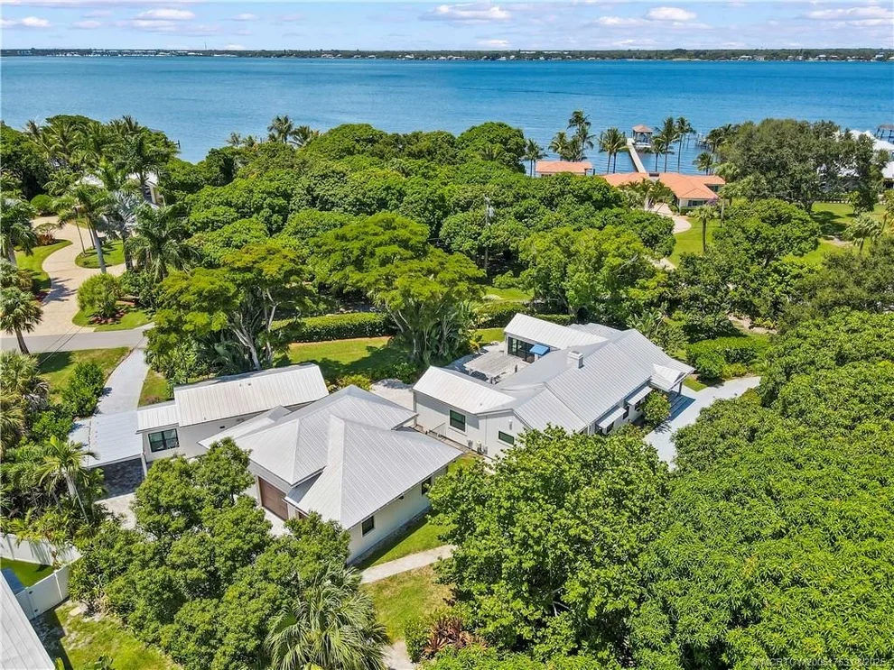 Unit for sale at 200 SE Pelican Drive, Stuart, FL 34996