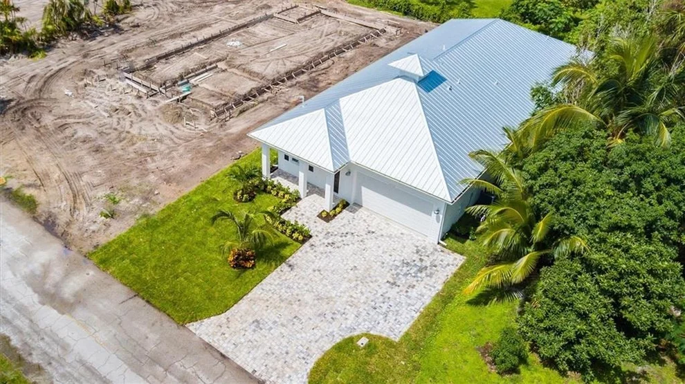 Unit for sale at 1515 SE 5th Street, Stuart, FL 34994