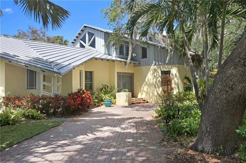 Unit for sale at 12 Oakwood Drive, Stuart, FL 34996