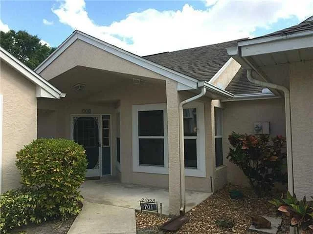 Unit for sale at 701 NW San Remo Circle, Port St Lucie, FL 34986