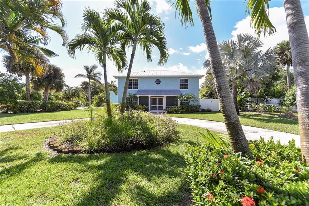Unit for sale at 1034 SE Riverside Drive, Stuart, FL 34996