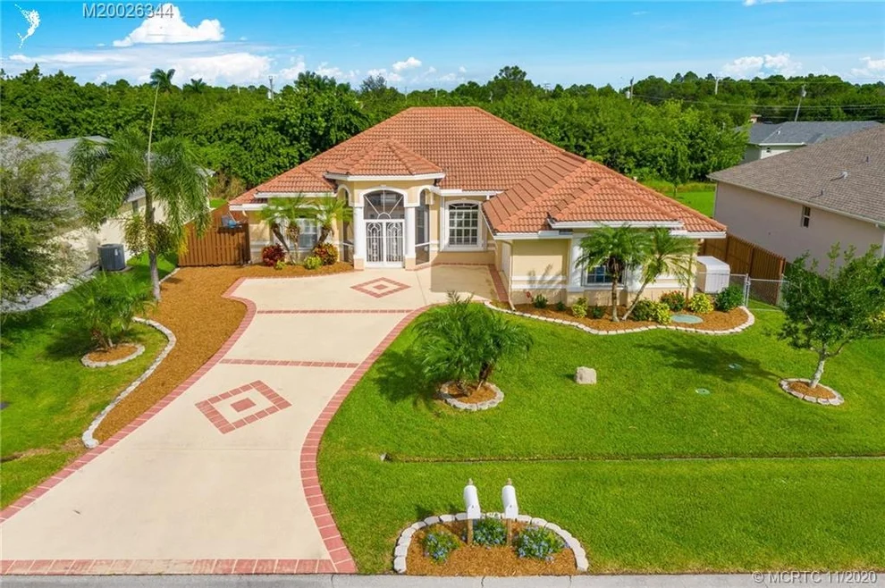 Unit for sale at 6139 NW Gaylord Terrace, Port St Lucie, FL 34986