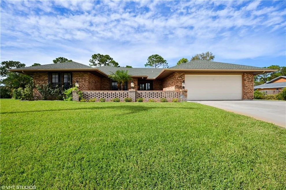 Unit for sale at 2020 SE Elmhurst Road, Port St Lucie, FL 34952