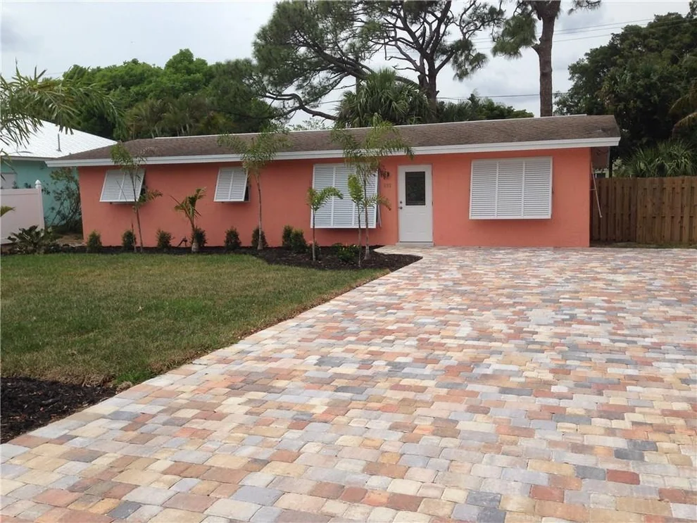 Unit for sale at 610 SE Flamingo Avenue, Stuart, FL 34996