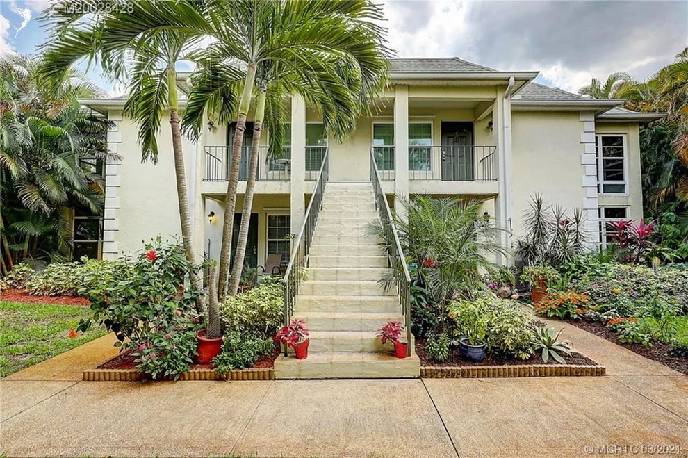 Unit for sale at 964 NW Spruce Ridge Drive, Stuart, FL 34994