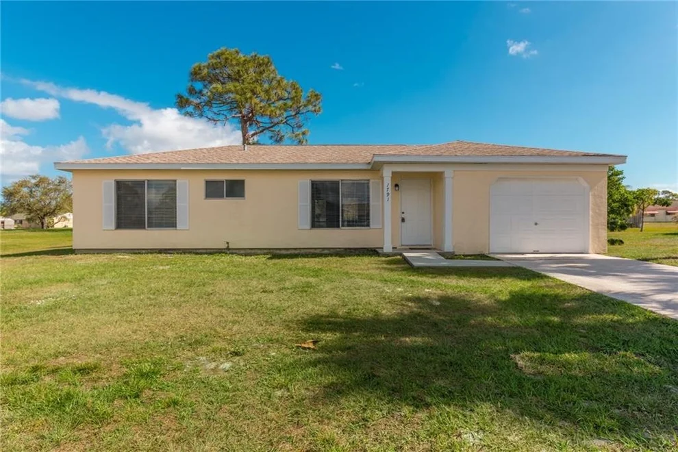 Unit for sale at 1791 SE Elkhart Terrace, Port St Lucie, FL 34952