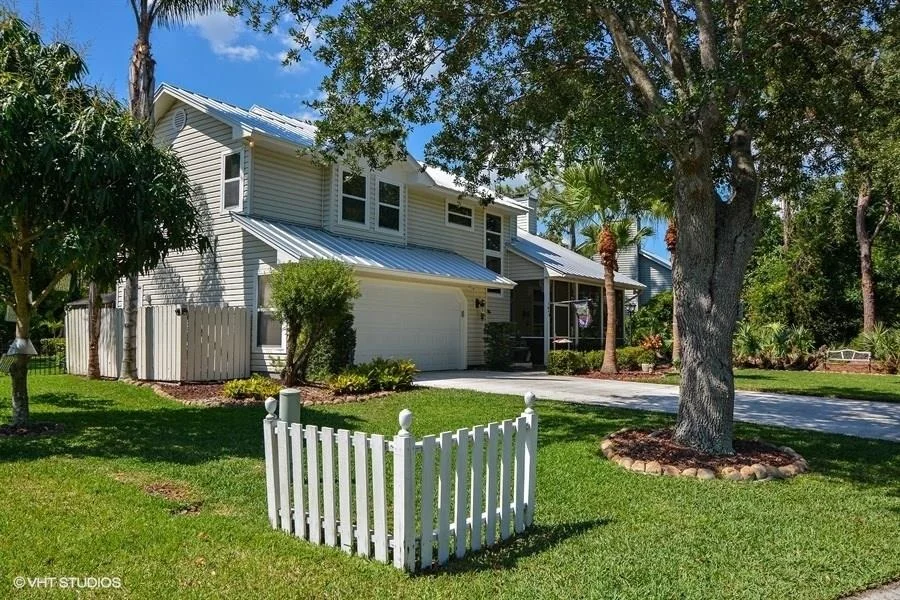 Unit for sale at 648 SE Pin Oak Terrace, Stuart, FL 34997