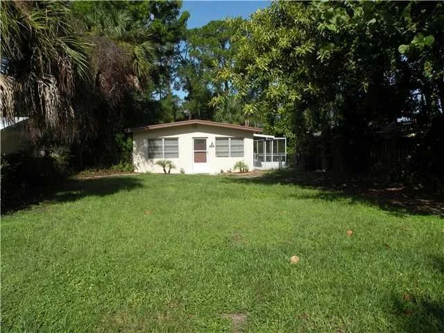 Unit for sale at 804 SE Dolphin Drive, Stuart, FL 34996