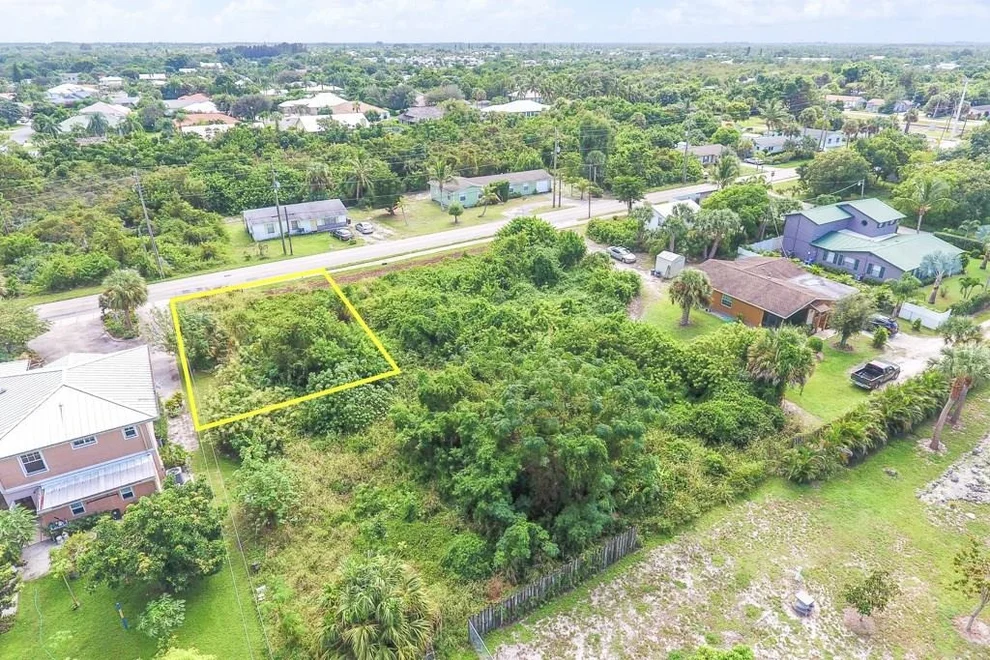 Unit for sale at 8533 SE Pettway Street, Hobe Sound, FL 33455
