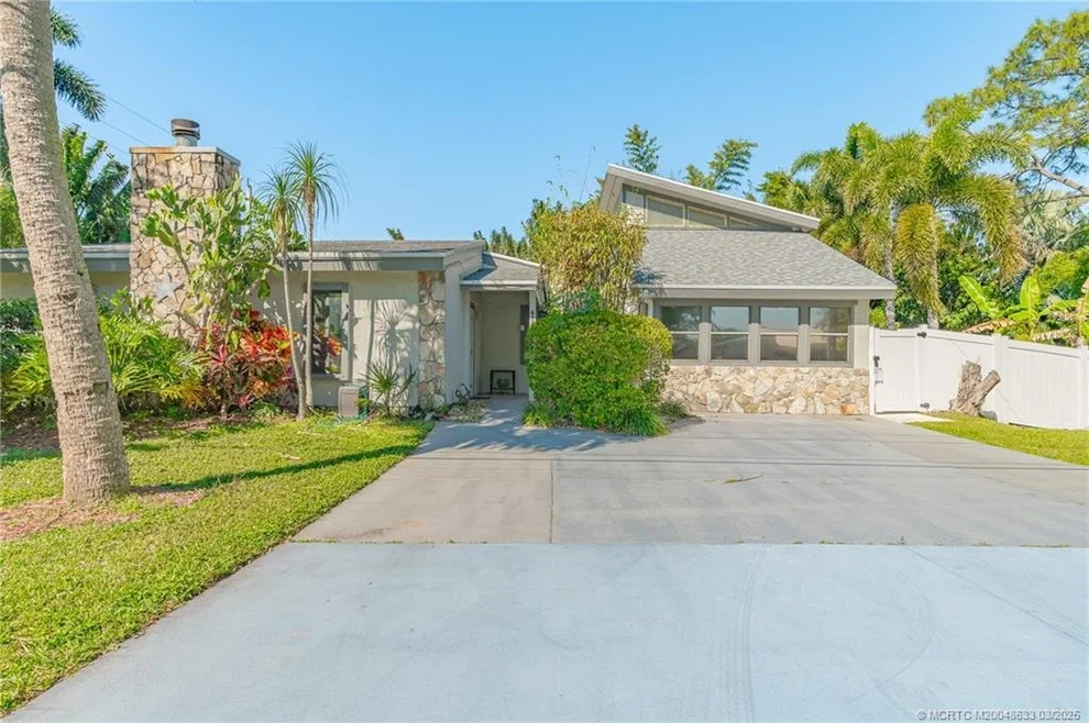 Unit for sale at 6109 Cassia Drive, Fort Pierce, FL 34982