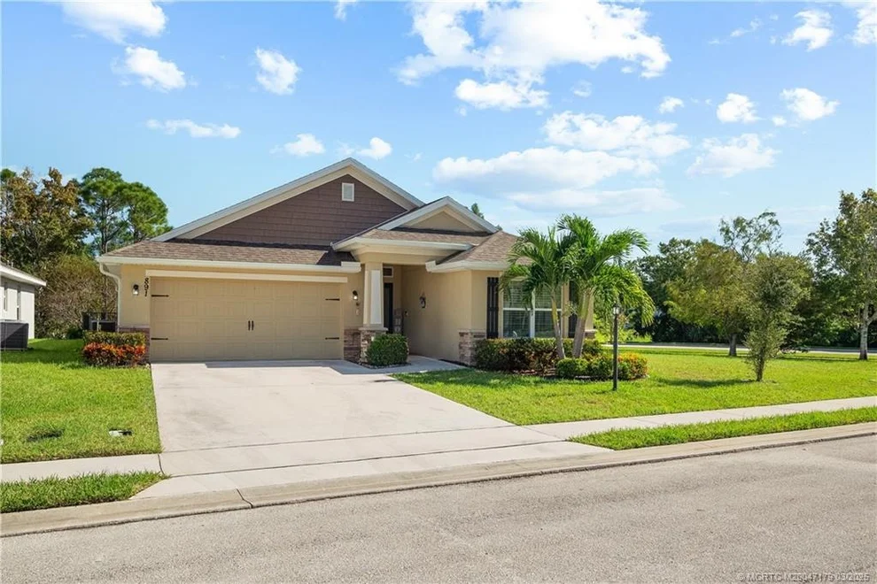 Unit for sale at 891 NE Whistling Duck Way, Port St Lucie, FL 34983