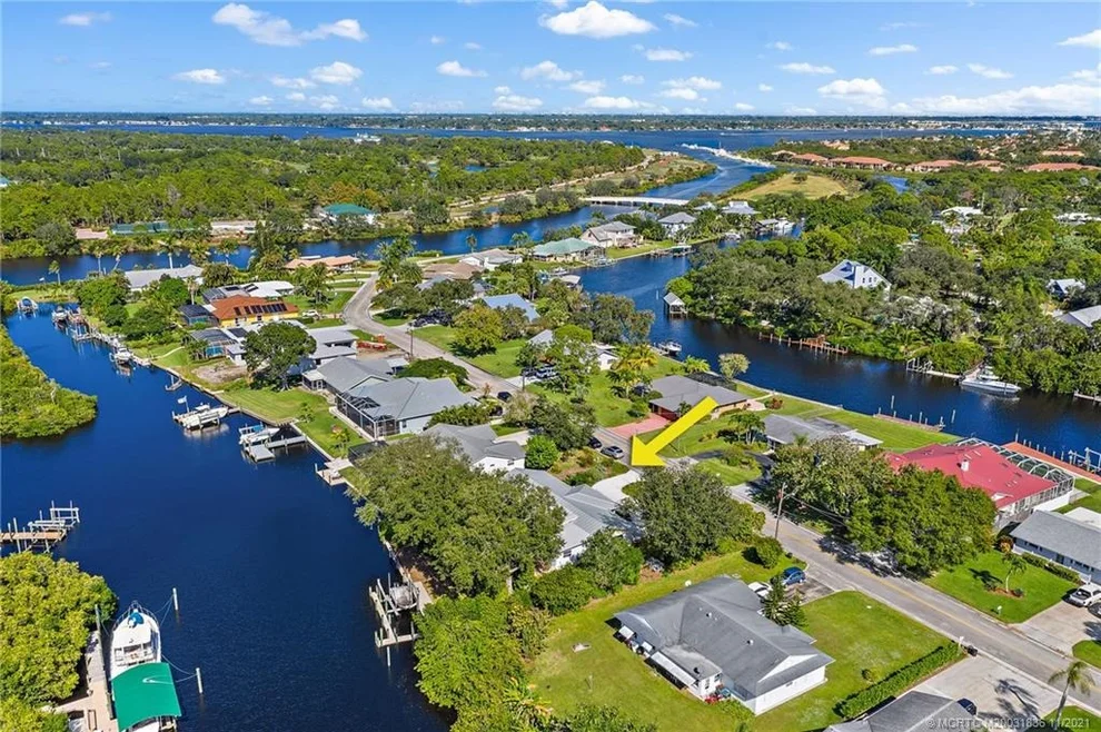 Unit for sale at 602 SW Pine Tree Lane, Palm City, FL 34990