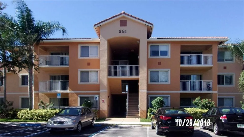 Unit for sale at 281 SW Palm Drive, Port St Lucie, FL 34986