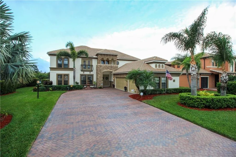Unit for sale at 2216 NW Diamond Creek Way, Jensen Beach, FL 34957