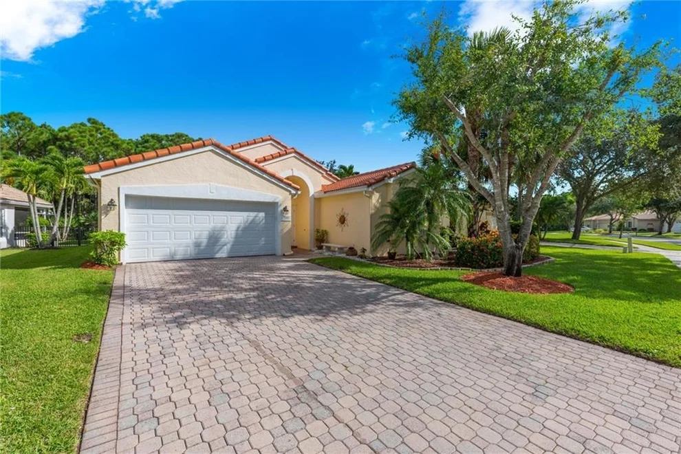 Unit for sale at 3359 SE Fairway Oaks Trail, Stuart, FL 34997