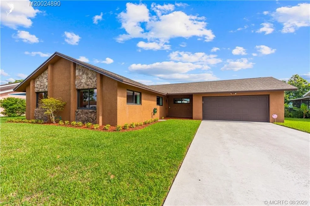Unit for sale at 684 Connestee Road, West Palm Beach, FL 33413
