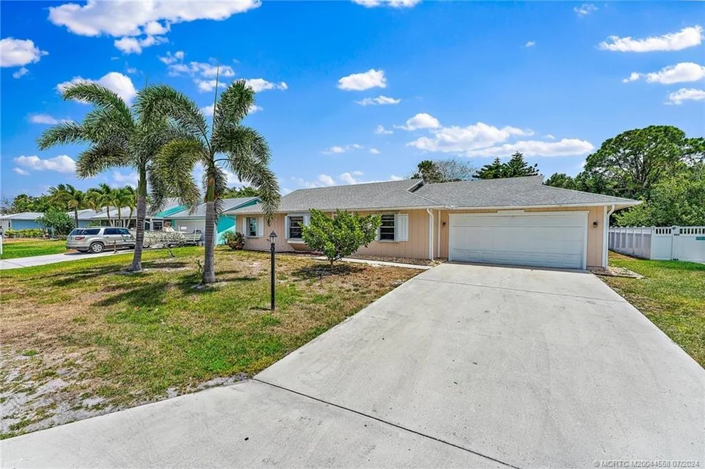 Unit for sale at 888 NE Maranta Terrado, Jensen Beach, FL 34957