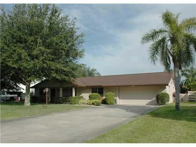 Unit for sale at 5234 SE Tall Pines Way, Stuart, FL 34997