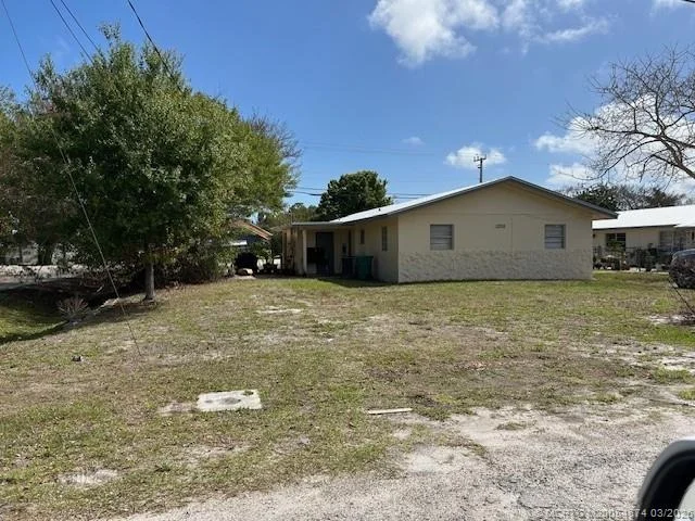 Unit for sale at 3200 Duban Terrace, Fort Pierce, FL 34982