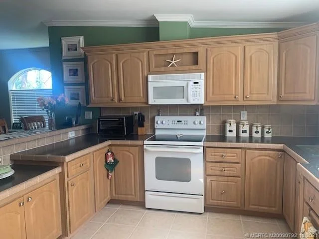 Unit for sale at 6176 N Guava Lane, Lantana, FL 33462