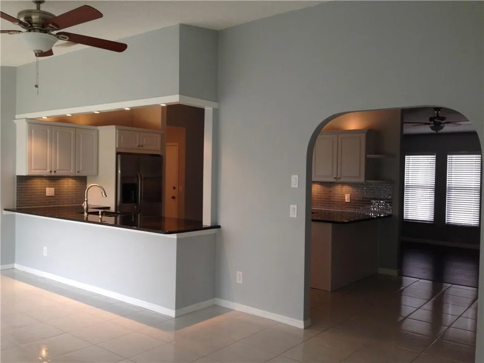 Unit for sale at 868 SE Celtic Avenue, Port St Lucie, FL 34983