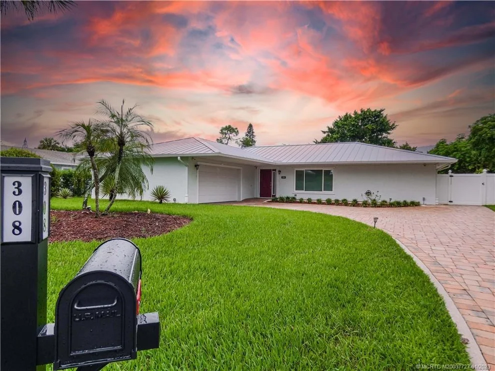 Unit for sale at 308 SW Ridge Lane, Stuart, FL 34994