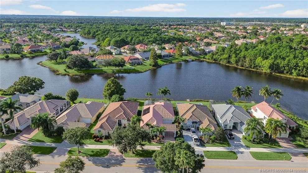 Unit for sale at 618 SW Lake Charles Circle, Port St Lucie, FL 34986